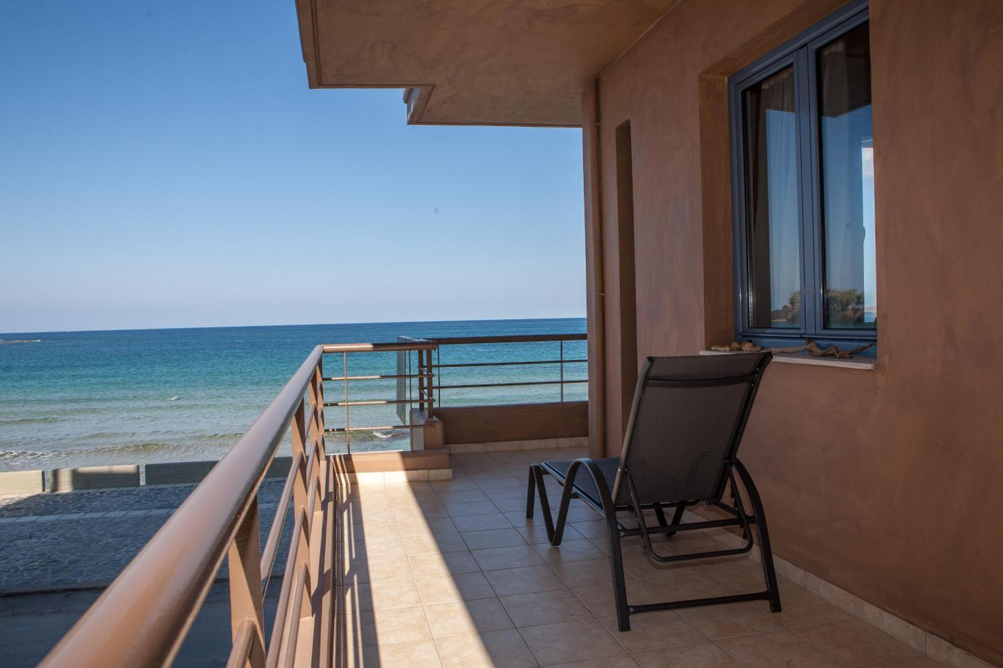 Nais Apartments & Studios Chania  Bilik gambar