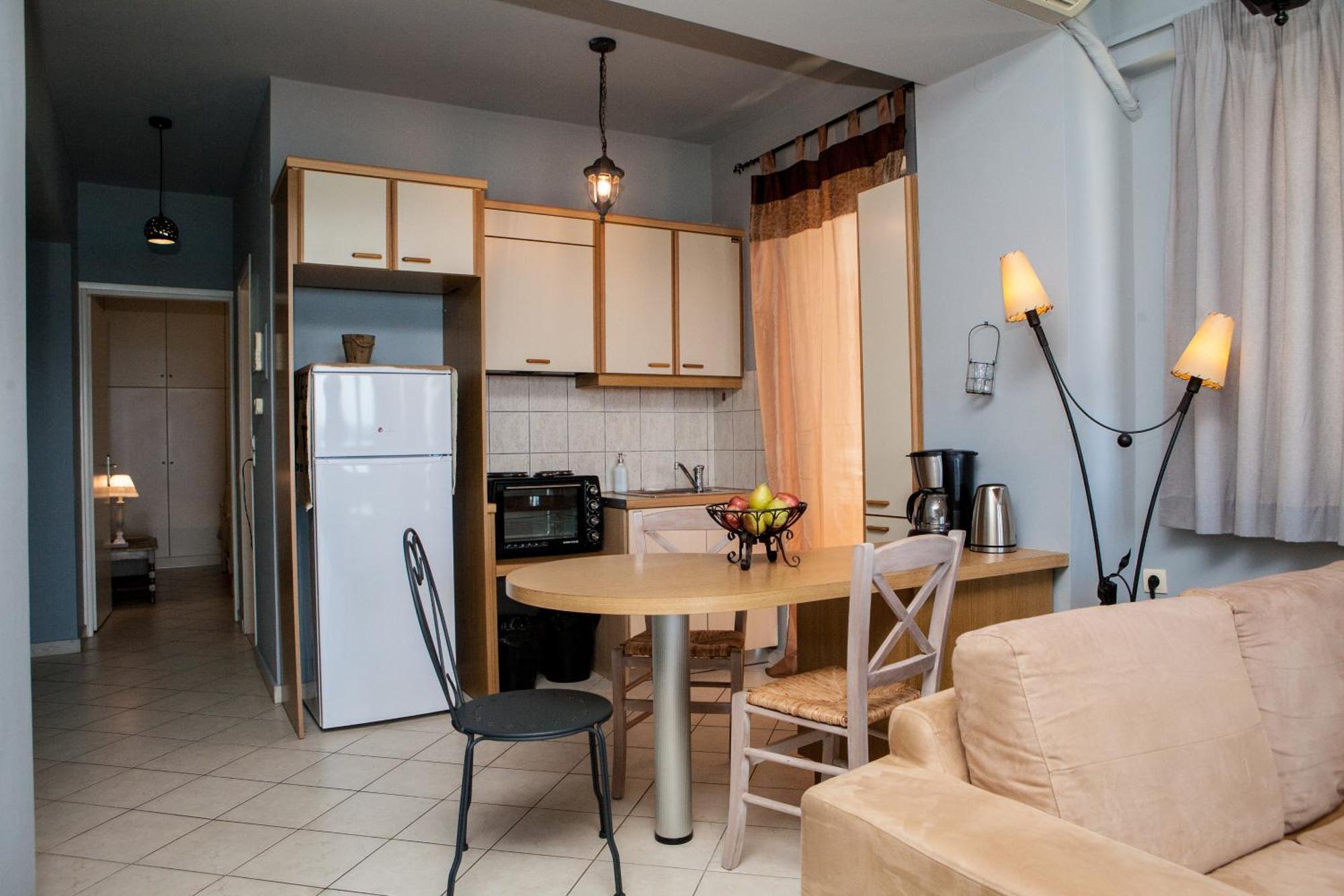 Nais Apartments & Studios Chania  Bilik gambar